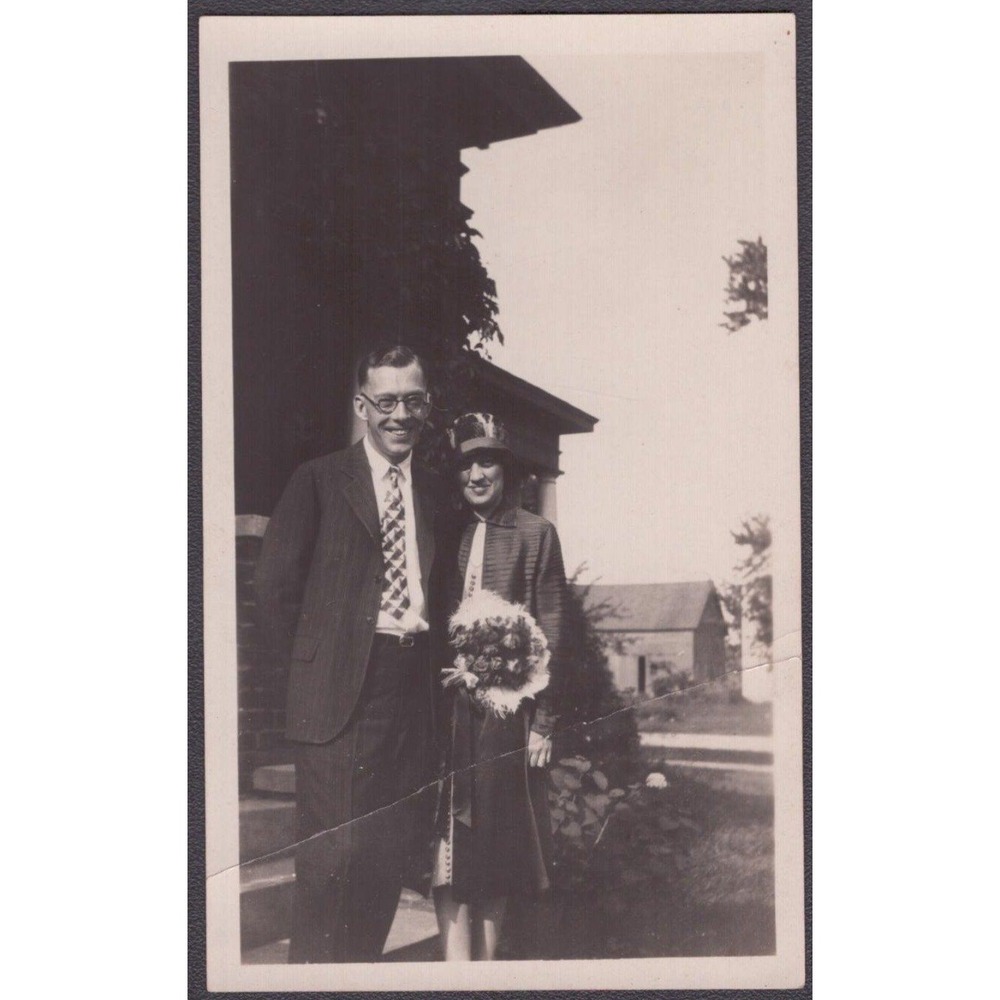 Real Photo 1920s Wedding Berenice Resser & Ed Graves Perry Iowa IA Identified